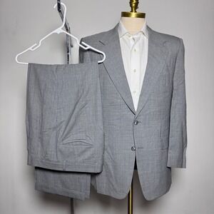 Hickey Freeman Suit Mens 40R 33x29 Grey Solid Wool Boardroom Vintage 2pc